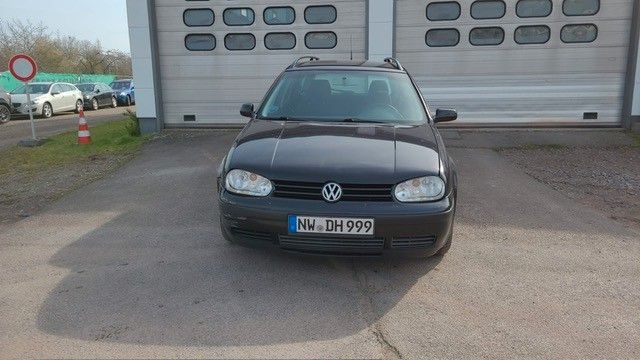 Volkswagen Golf 1.6 Comfortline in Neustadt an der Weinstraße