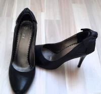 schwarze High Heels mit Schleife Berlin - Spandau Vorschau