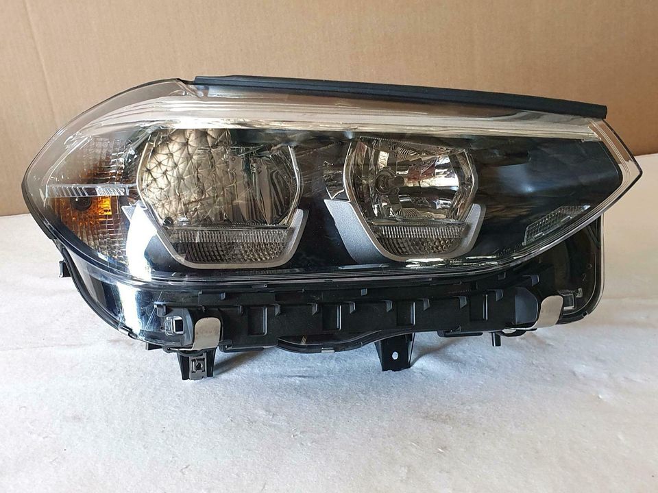 BMW X3 G01 X4 G02 LED Scheinwerfer Rechts 8739642 in Alsdorf