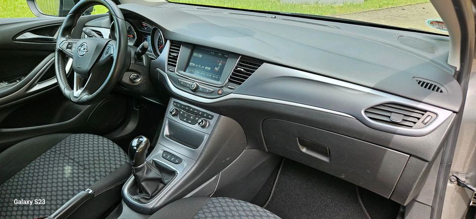 Opel Astra 1.0 benz Nur 110tkm Led Servis in Leidersbach