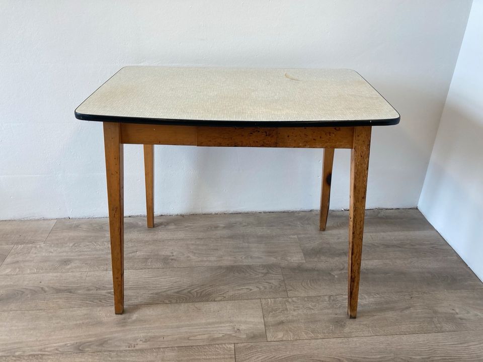 #A DDR Midcentury Küchentisch Sprelacart weiß Schublade Esstisch in Burgstädt