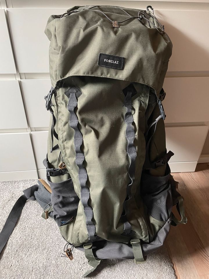 Forclaz Campingrucksack in Essen