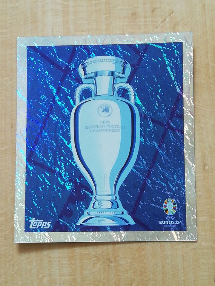 Topps EURO 2024 Sticker: EM-Pokal (EURO 1) in München