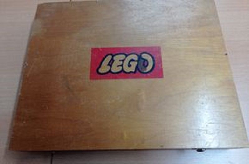 Lego Holzkiste 60er Jahre in Jersbek