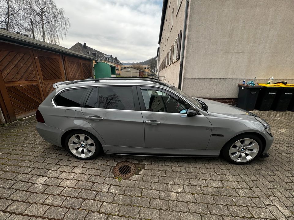 BMW 330 Diesel in Dillenburg