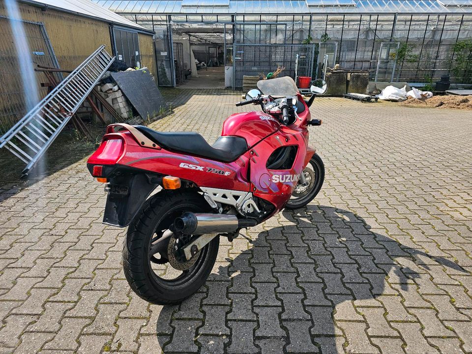 Suzuki Gsx Gsxf 750 (keine Yamaha, Ducati, Honda ) in Dormagen