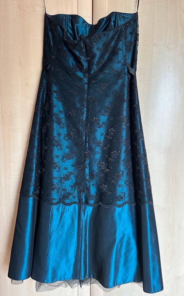 Abendkleid Ballkleid (türkis, schwarz mit Spitze) in Bergisch Gladbach