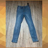 Hollister / Gr. 5S (Weite 27) / Skinnyjeans / Jeanshose Hessen - Körle Vorschau