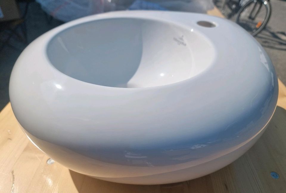 Villeroy & Boch Pure Stone Waschtisch Waschbecken 45x38 in Salzgitter