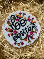 Be positive Patch Aufnäher spirituell Blogger Yoga vintage floral Nordrhein-Westfalen - Leverkusen Vorschau