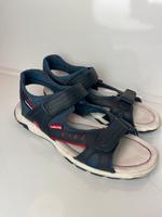 Levi’s Sandalen Gr. 39 – Blau/Navy – Top Zustand Hessen - Freigericht Vorschau
