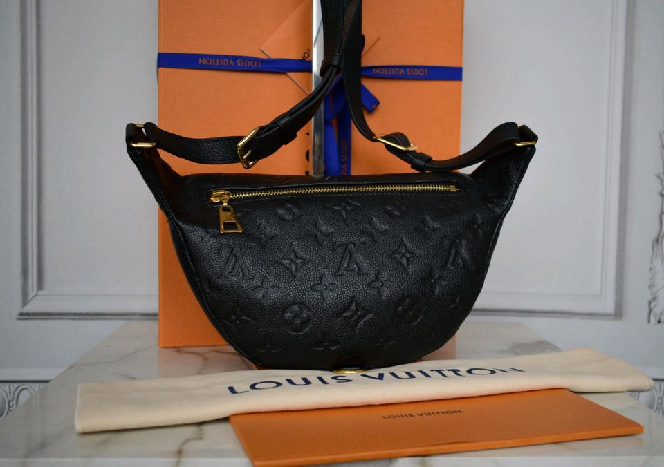 Louis Vuitton Bumbag Monogram Empreinte Leder Noir Bauchtasche in Tyrlaching