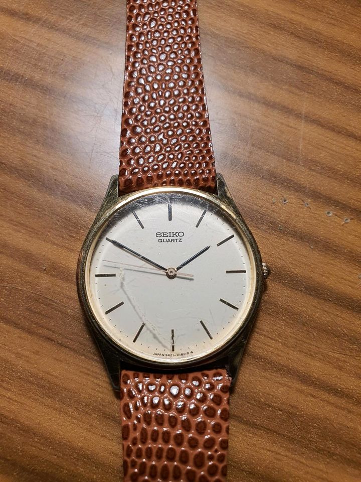 Seiko Quartz Herrenuhr oder Damenuhr 3421-0060 in Halle