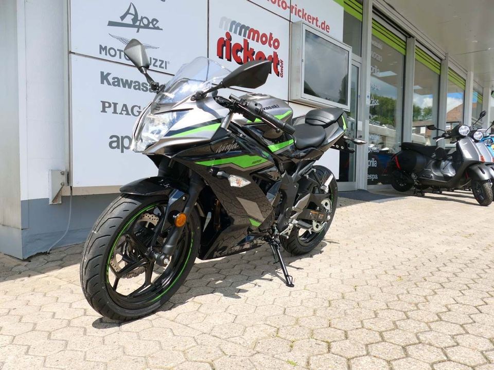 Kawasaki NINJA 7 HYBRID FULL POWER - CLEAN EXCELLENZ in Braubach