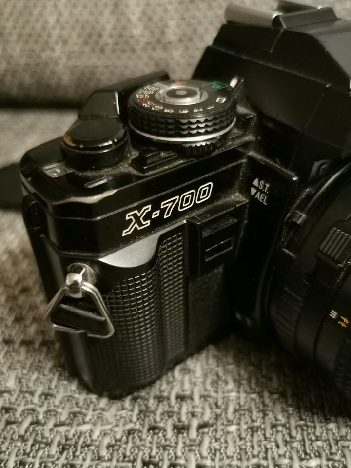 Minolta X-700 MPS + 50mm / 1.7 Objektiv - Analog SLR Kamera in Mietingen