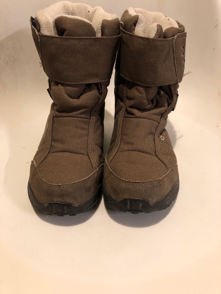 Winterstiefel Quechua Olive 35 gefüttert in Köln