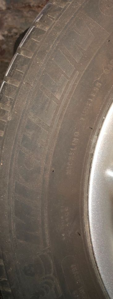 Aluminium Felgen mit TOP Sommer Michelin Reifen 195 / 65 R 15 in Duisburg