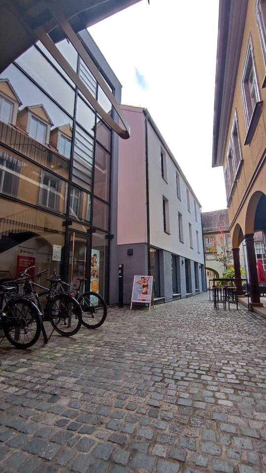 Hinter historischer Fassade - Neubau mit modernen Räumen in Bamberg