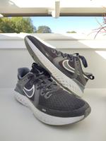 Nike Legend React 2 Black Hamburg-Mitte - Hamburg Neustadt Vorschau