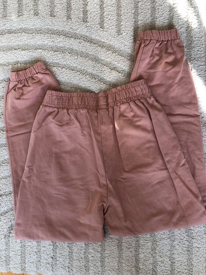 Jogginghose pluderhose Hose kuschelig weich rosa rosé hellrosa S in Hannover