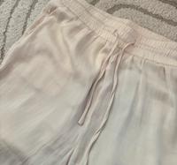 Amisu New Yorker leichte sommerliche Stoffhose beige glänzend Bremen-Mitte - Ostertor Vorschau