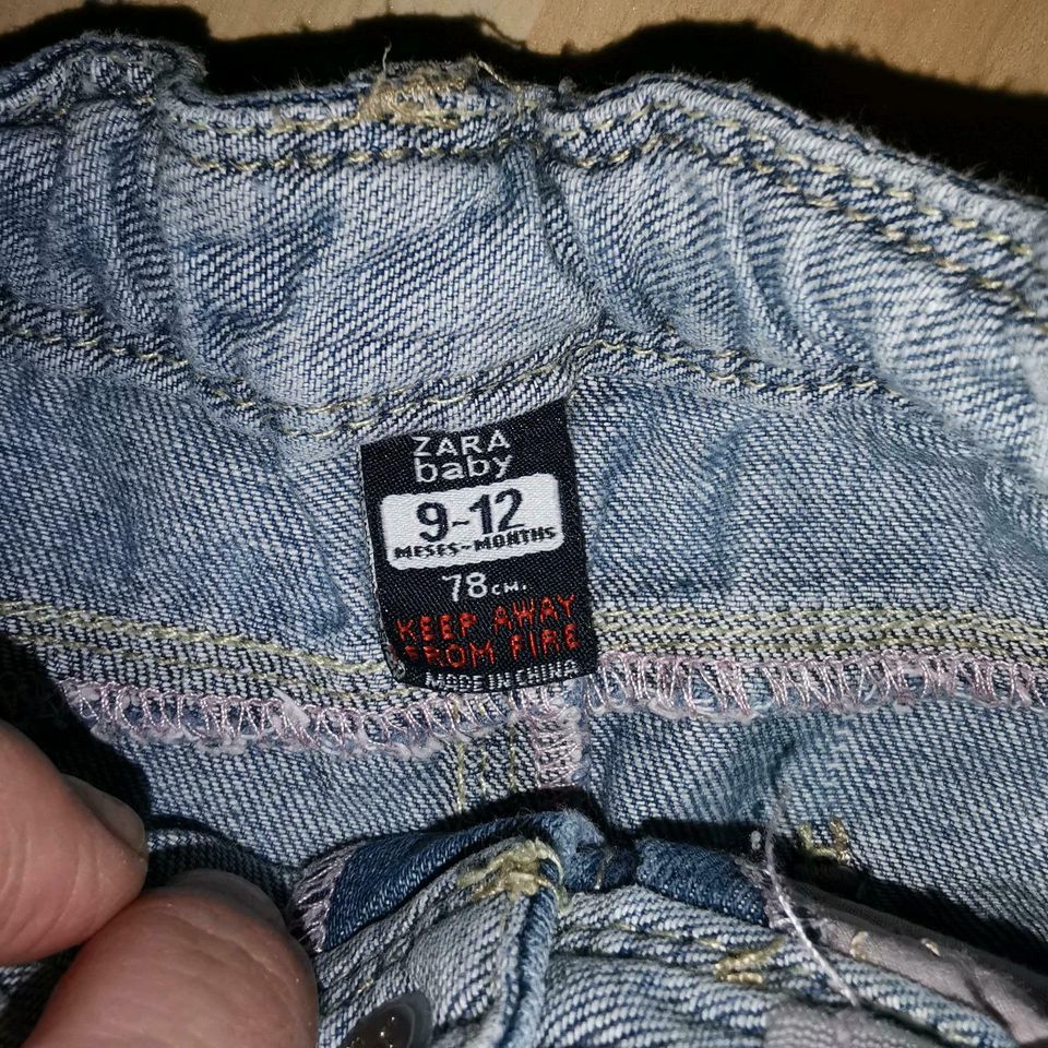 Hosen Jeans Gr. 74 teils Neu. DKNY, Zara, H&M in Friedrichshafen