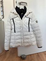 Superdry Winterjacke Gr. M Niedersachsen - Fredenbeck Vorschau