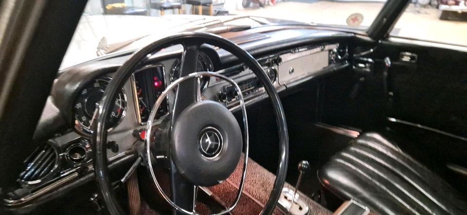 Mercedes-Benz W113 SL 280 Automatik Pagode - Deutsches Fahrzeug in Stuttgart