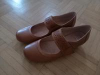 schöne Pumps mit Klett Gr. 37 Baden-Württemberg - Lörrach Vorschau