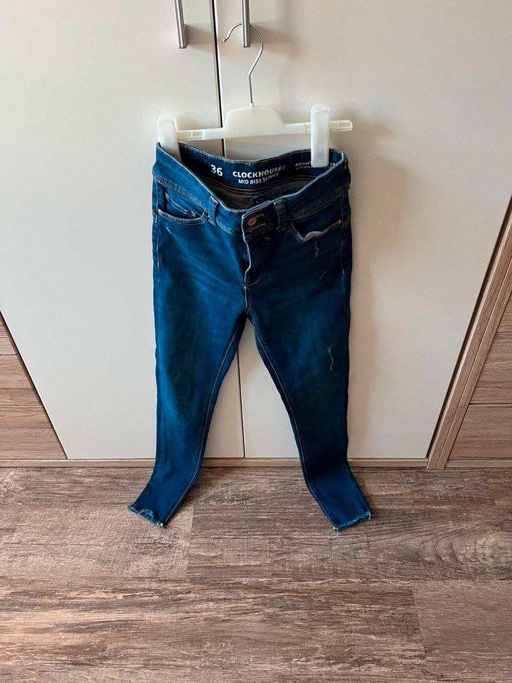 Clockhouse Jeanshosen Mid Rise Skinny Gr. 164 / 36 in Gelsenkirchen