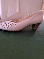 Damen Pumps / Caprice / weiß / Gr. 38 / neuwertig Sachsen - Aue Vorschau