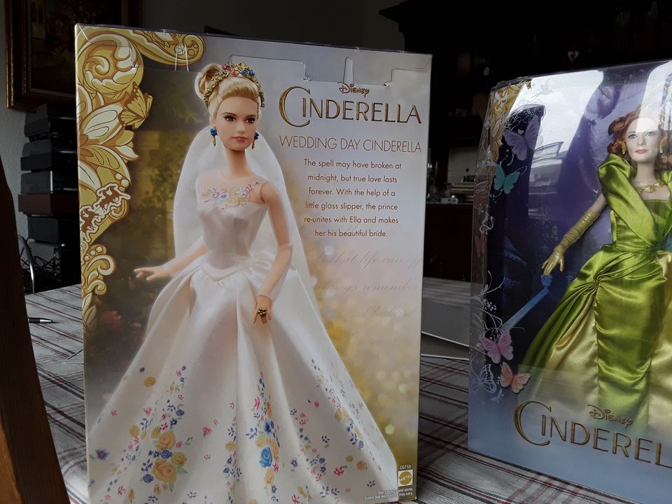 Barbie Disney Mattel Collector Wedding Cinderella Royal Ball Trem in Köln