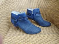 Tom Tailor Stiefelette Gr. 41 blau * Lederimitation Brandenburg - Bernau Vorschau