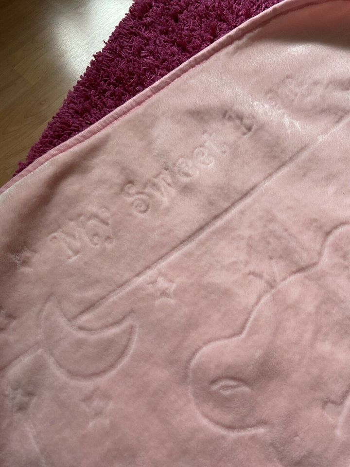 Neue Babydecke rosa Bär 80X110 weich von Bobababy Decke in Bischofsheim