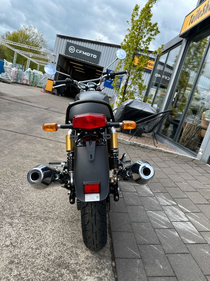 Motorrad Royal Enfield Interceptor INT 650 Twin Downtown Drag in Mettingen