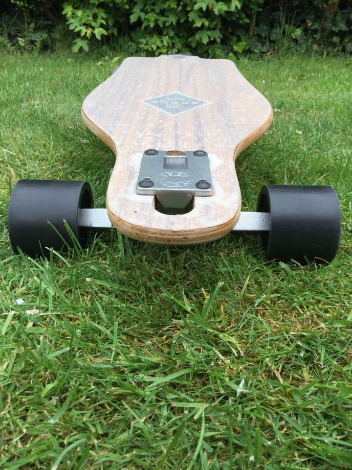 Arbor Axis Longboard Landyachtz Loaded Sector 9 Long Island in Krefeld