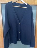 Schöne Strickjacke dklblau Gr. 48-52 Essen - Bergerhausen Vorschau