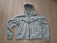Nike Damen Tech Fleece Windrunner Hoodie  Kapuzenjacke in Gr.XS Hessen - Baunatal Vorschau