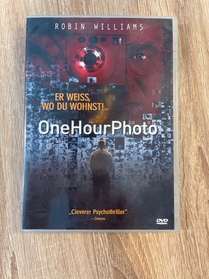 One Hour Photo DVD in Springe