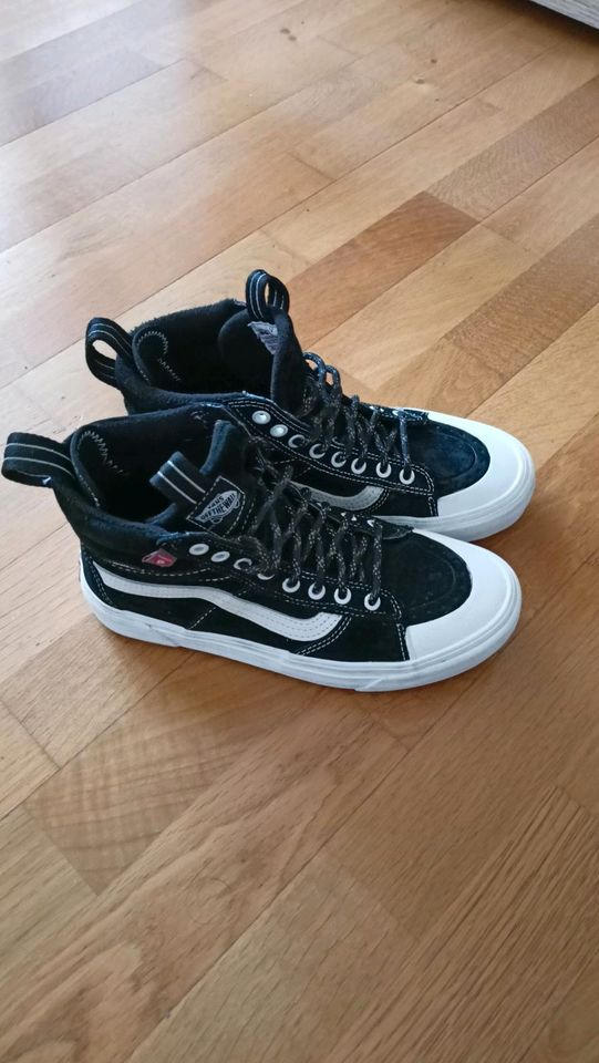 1 x Vans »SK8-Hi MTE 2.0 DX« Sneaker in Bad Waldsee