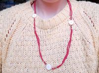 Rote Perlenkette Handmade, fair trade Kr. München - Haar Vorschau