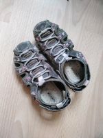 Schuhe, Sneakers, Hausschuhe, superfit, Sandalen, gr 27  3 Schuhe Dresden - Trachau Vorschau