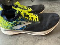 Laufschuhe Brooks DNA AMP, Größe 44,5 Kr. Altötting - Feichten Vorschau