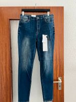 Armani Exchange Jeans Hose 31/32 Nordrhein-Westfalen - Oberhausen Vorschau