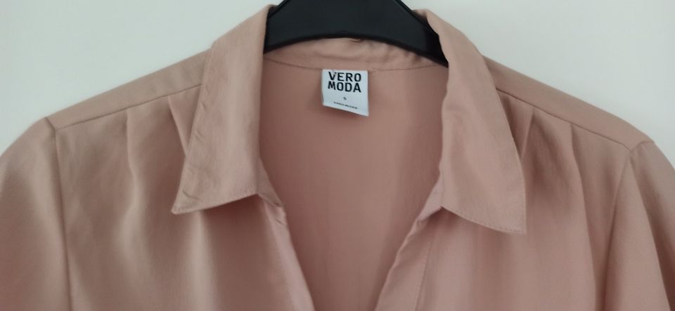 Vero Moda Bluse Gr. S oversize in Frankfurt am Main