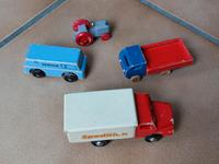Drei original DDR-Spielzeugautos und Traktor Hessen - Darmstadt Vorschau