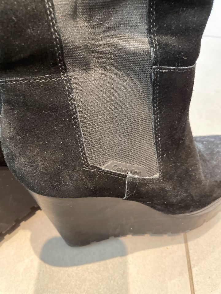 Calvin Klein Stiefel in Erftstadt