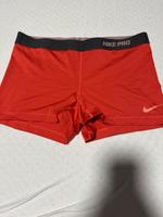 Nike Damen Shorts Größe XL Bayern - Kalchreuth Vorschau