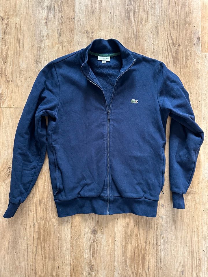 Original Lacoste Sweatjacke in blau Größe M in Ritterhude