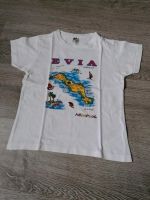 Weißes T-Shirt in Größe 116 mit Aufdruck aus Griechenland Evia Niedersachsen - Obernkirchen Vorschau
